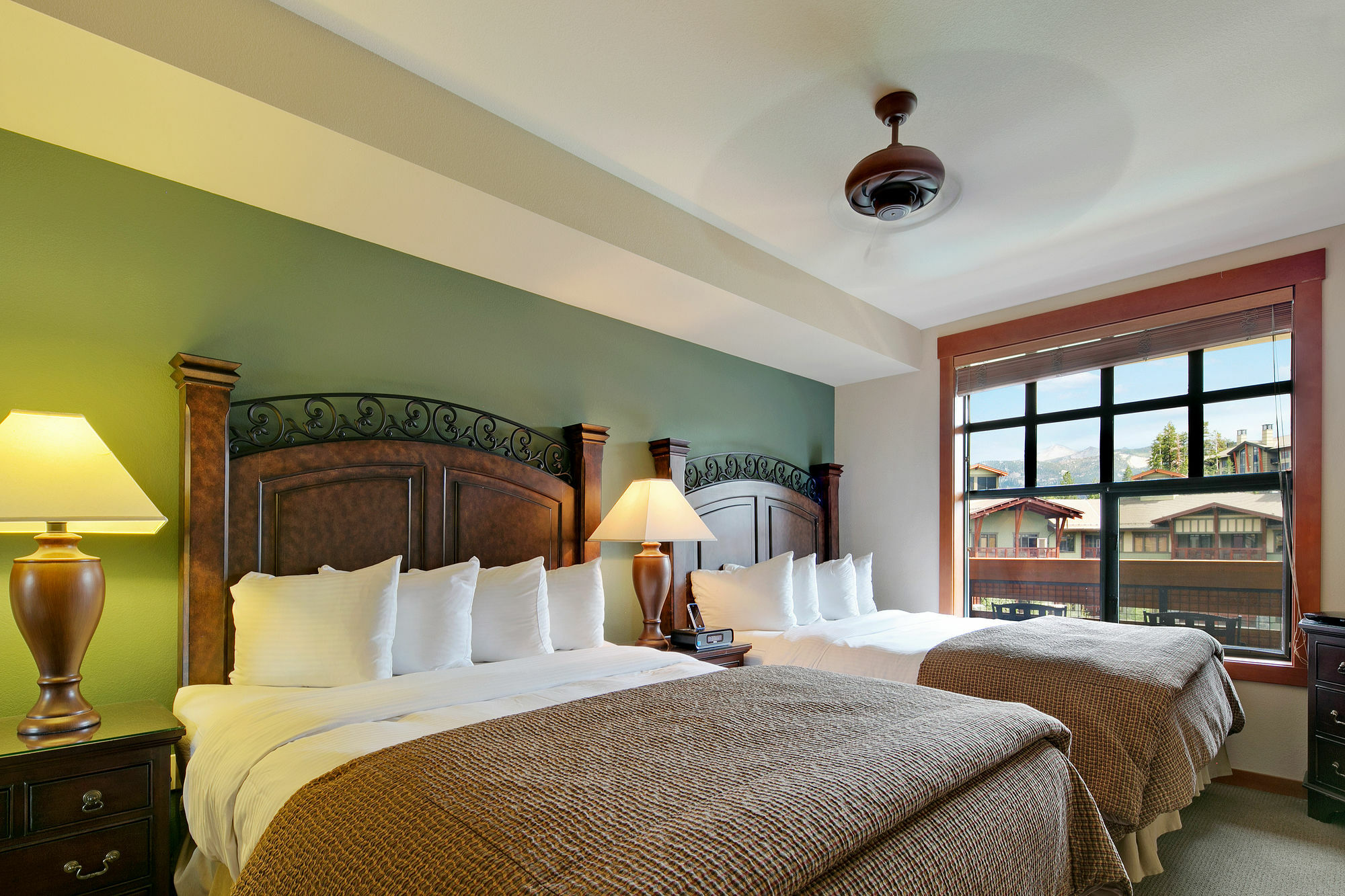 The Village Lodge Mammoth Lakes Eksteriør billede